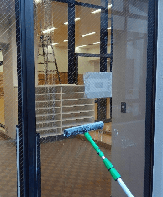 マンション共用部清掃